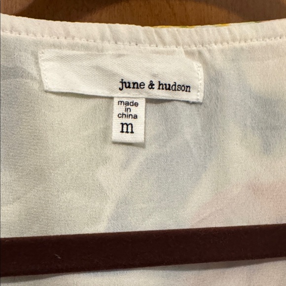 Floral Ruffle Neckline Top - Picture 2 of 5